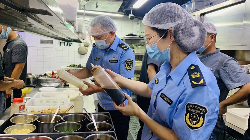 行业现状：需求旺盛，竞争加剧